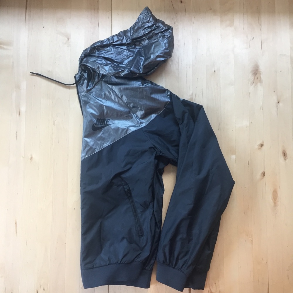 Nike Windrunner Jacket